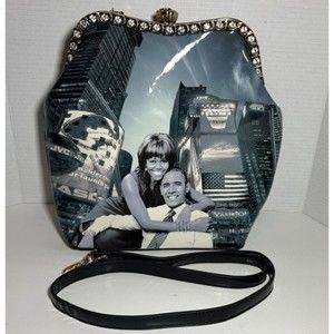 Obama`s Time Square Handbag Women`s Black & White Printed Photo Strap Purse